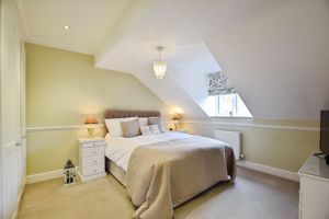 Photo 10- click for photo gallery